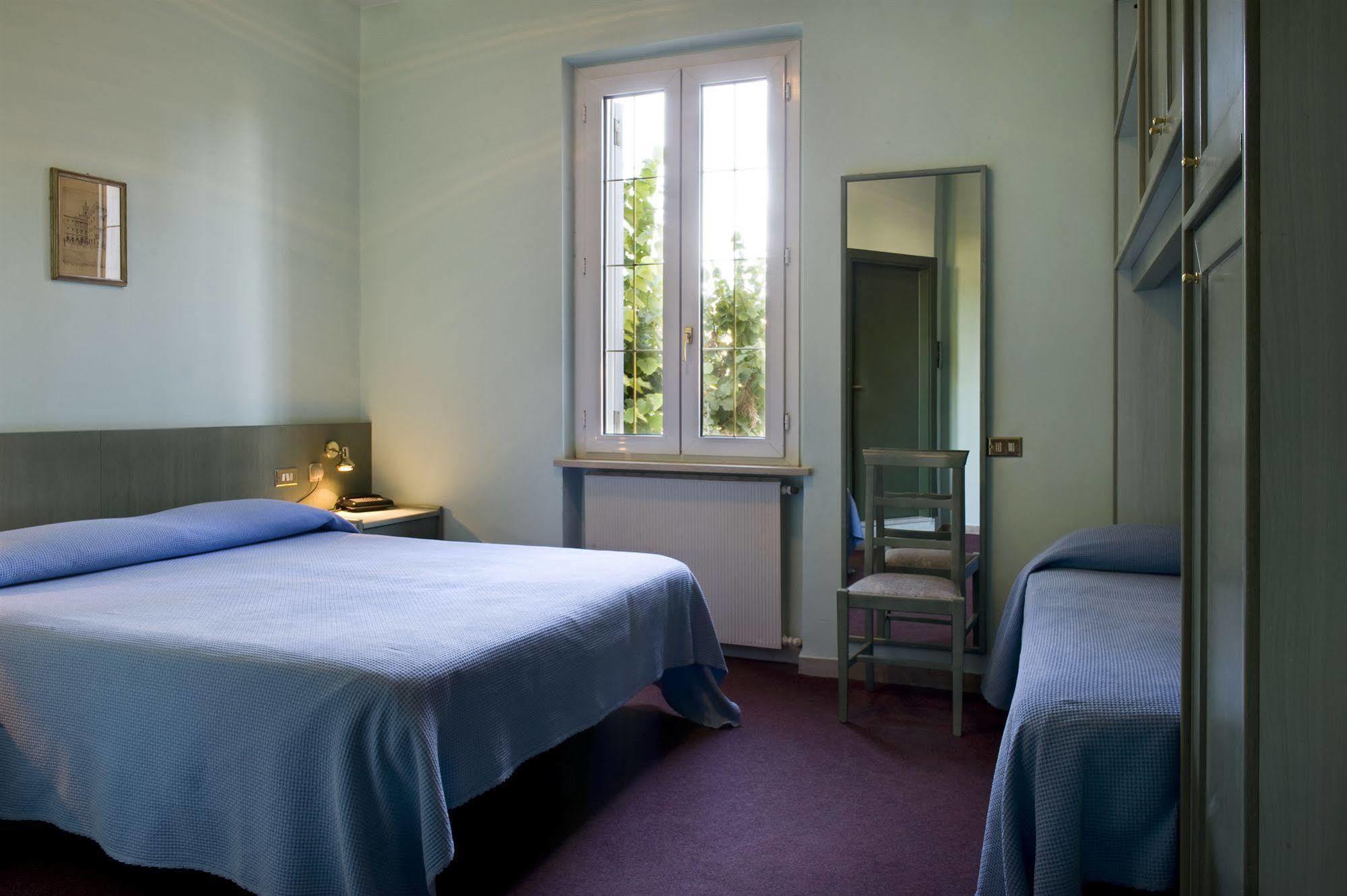 ספלו Albergo Il Portonaccio מראה חיצוני תמונה